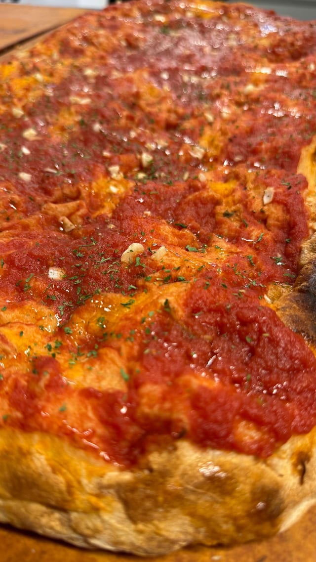 Marinara Pizza.